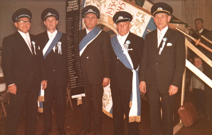 Feier zur Fahnenweihe 1968 im Festsaal des Gasthofes Rößle